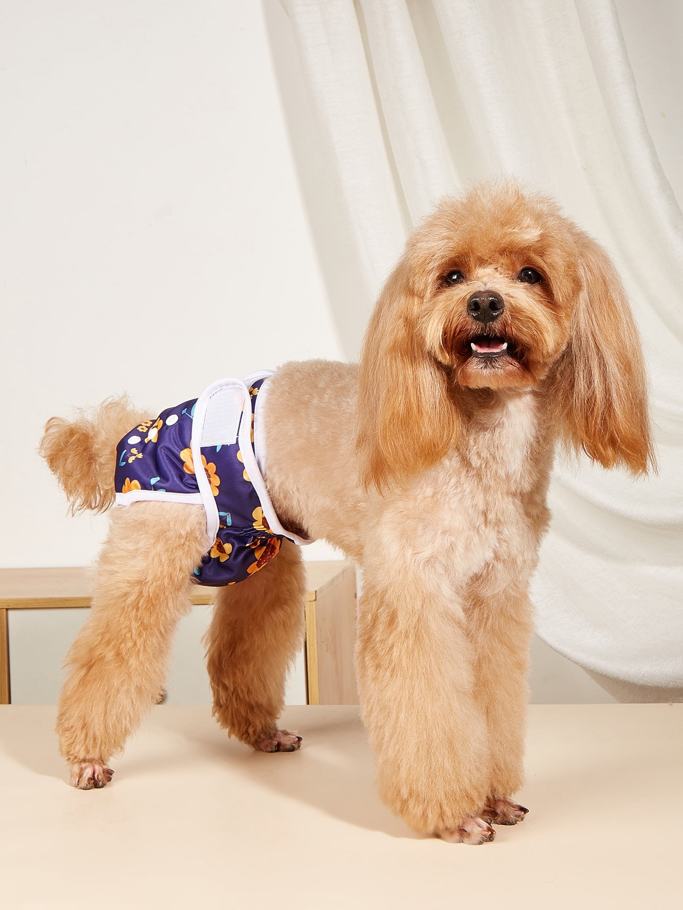Pet Soft Washable Female Diapers Cute Flower Dog Diapers, Comfort Reusable Doggy Diapers for Girl Dog in Period Heat