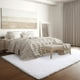 thumbnail image 5 of Alfombra Merelax grande, peluda, de color blanco suave, 183 x 274 cm, 5 of 7