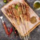 thumbnail image 4 of 100 brochetas de bambú natural para asar a la parrilla, barbacoa, brocheta,aperitivo, fruta, fuente de chocolate, cóctel, barbacoa, palitos de bambú, brochetas de madera (0,16"/4 mm de diámetro) brillar Electrónica, 4 of 5