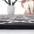 thumbnail image 6 of SAFAVIEH Chatham CHT721K Handmade Black / Ivory Rug, 6 of 11