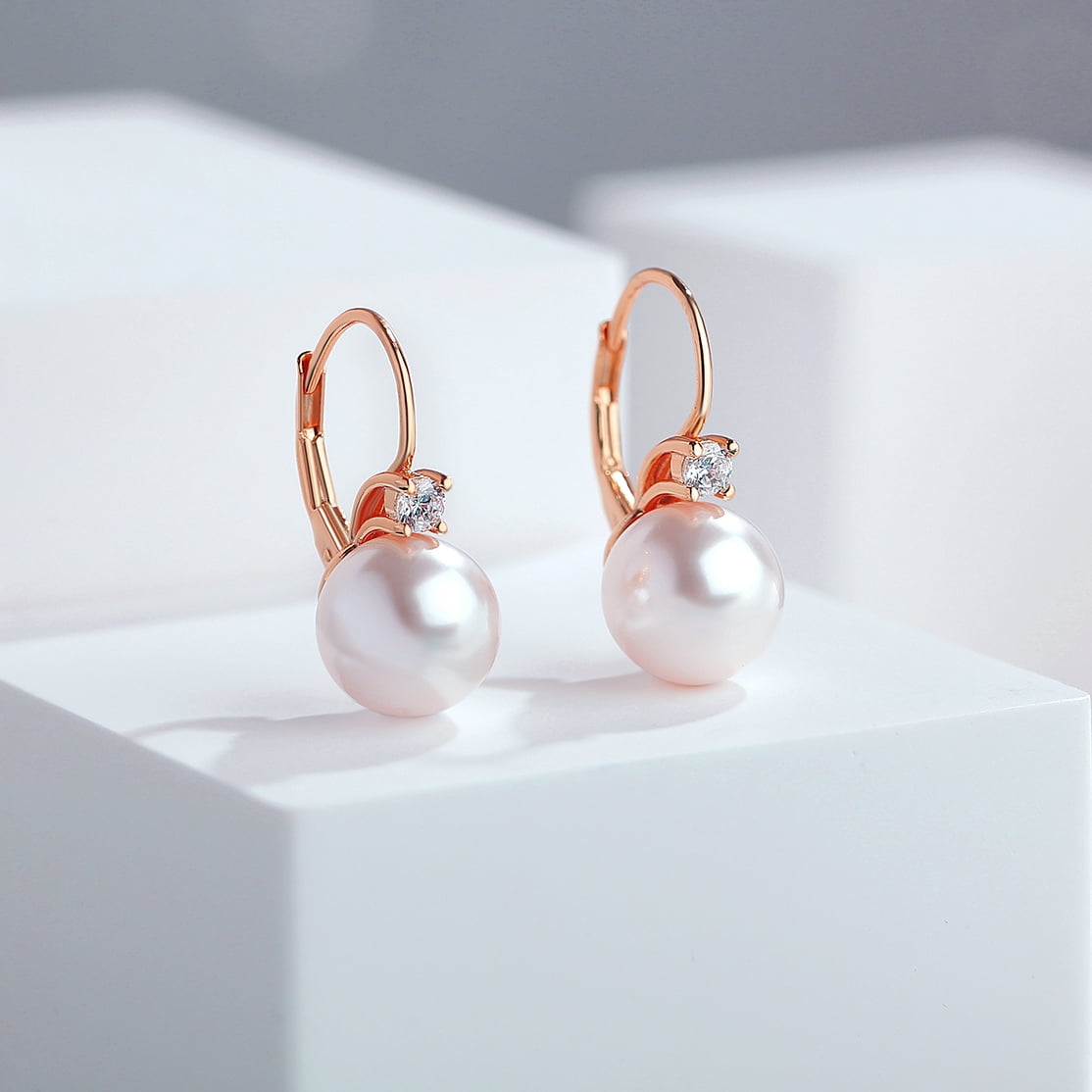 Jiamiaoi Pearl Dangle Earrings 8mm-10mm, 925 Sterling Silver Pearl Drop Earrings with Cubic Zirconia, Hypoallergenic Pearl Earring Leverback Pearl Earrings Drop Ideal Gift for Women