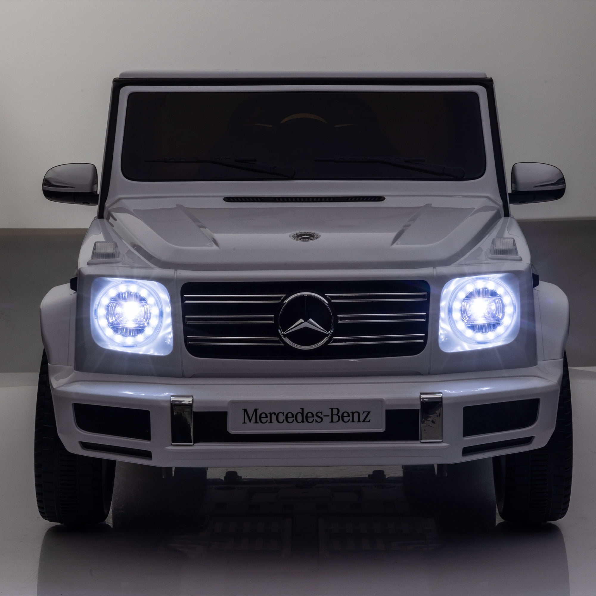 YYAo Kids Ride On Car, Licensed Mercedes-Benz G500, 24V Kids Car with Parent Remote Control, Electric Car for Kids, 3 Speeds, LED Headlight & Music Player, Black YYAo Kids Ride On Car, Licensed Mercedes-Benz G500, 24V Kids Car with Parent Remote Control, Electric Car for Kids, 3 Speeds, LED Headlight & Music Player, Black
