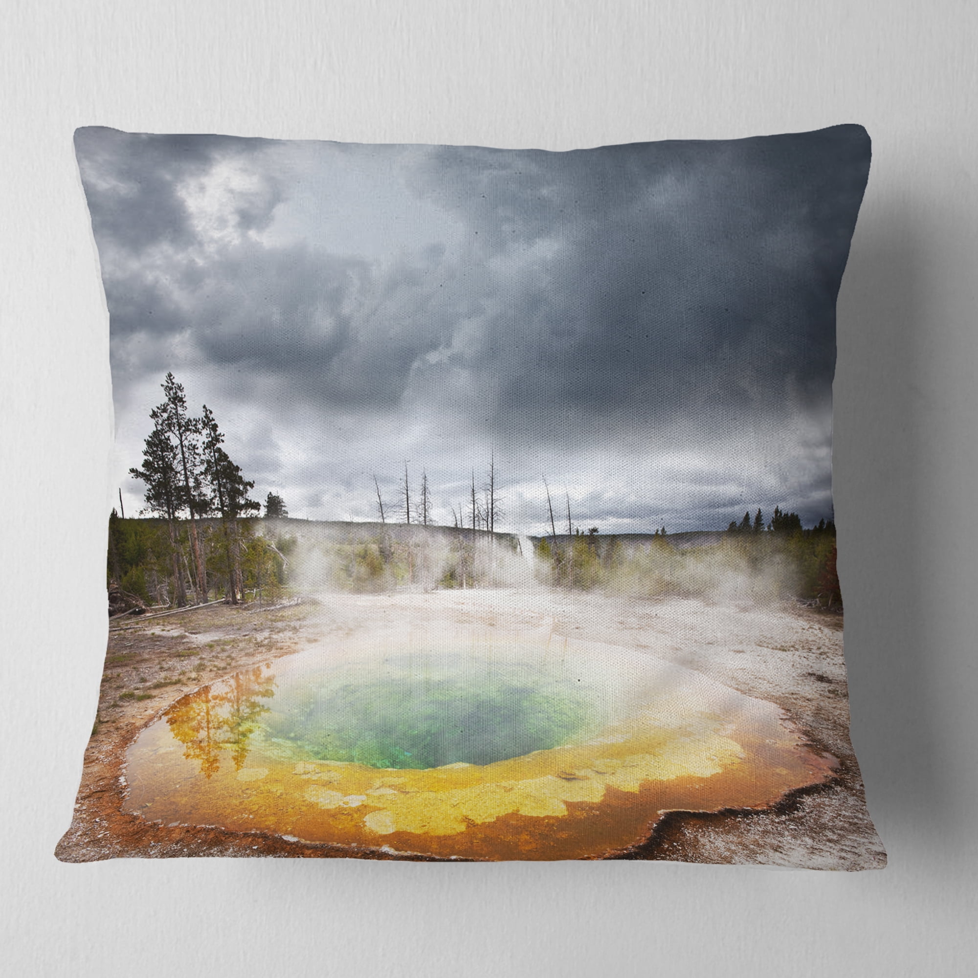 Designart Fantastic Morning Glory Pool - Landscape Printed Throw Pillow - 18x18