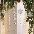 thumbnail image 5 of Juego de 10 Adornos Navideños de Cristal Acrílico: Copos de Nieve Brillantes y Carámbanos para Árboles y Candelabros, 5 of 5