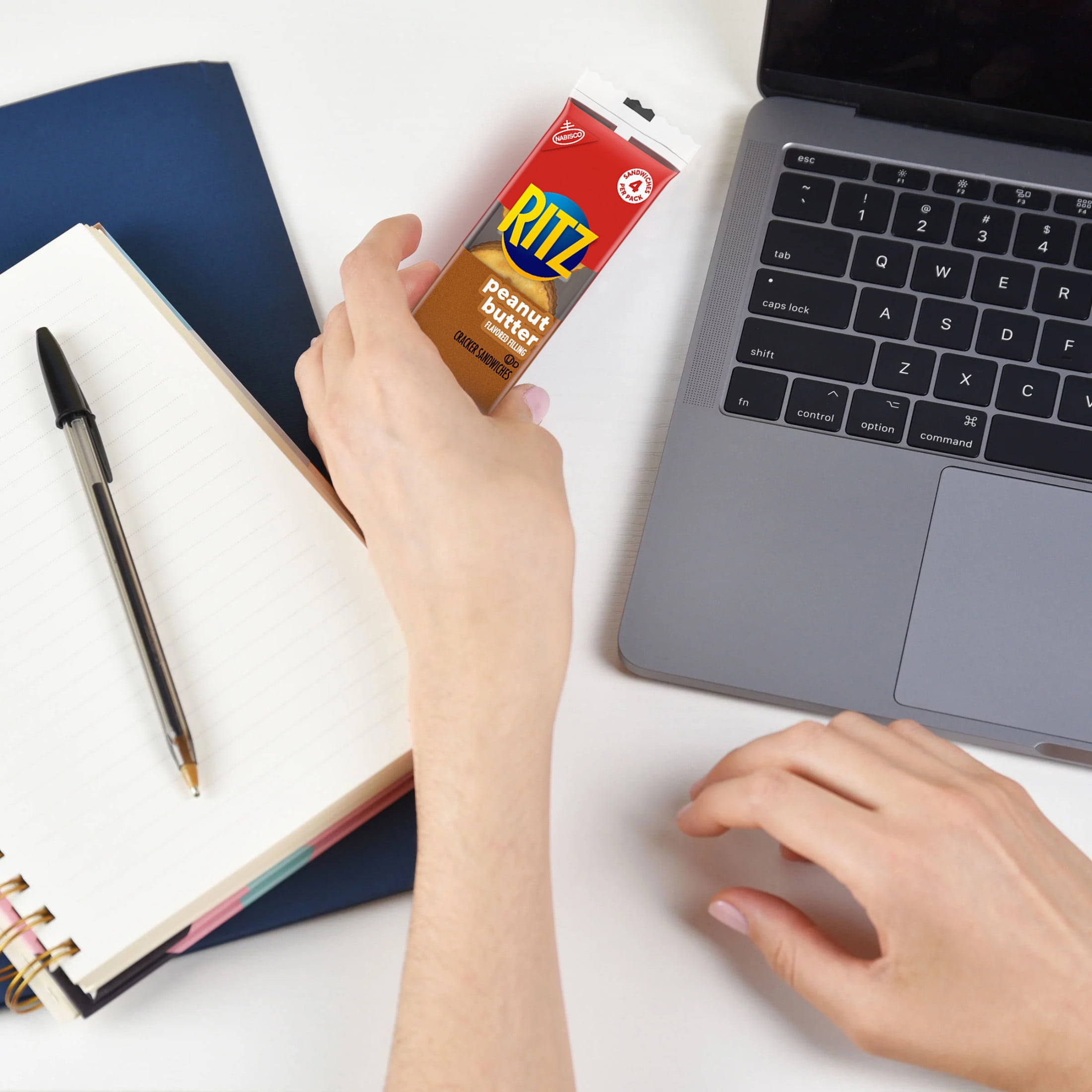 RITZ Peanut Butter Sandwich Crackers, Lunch Snacks, 30 Snack Packs (4 Crackers Per Pack)