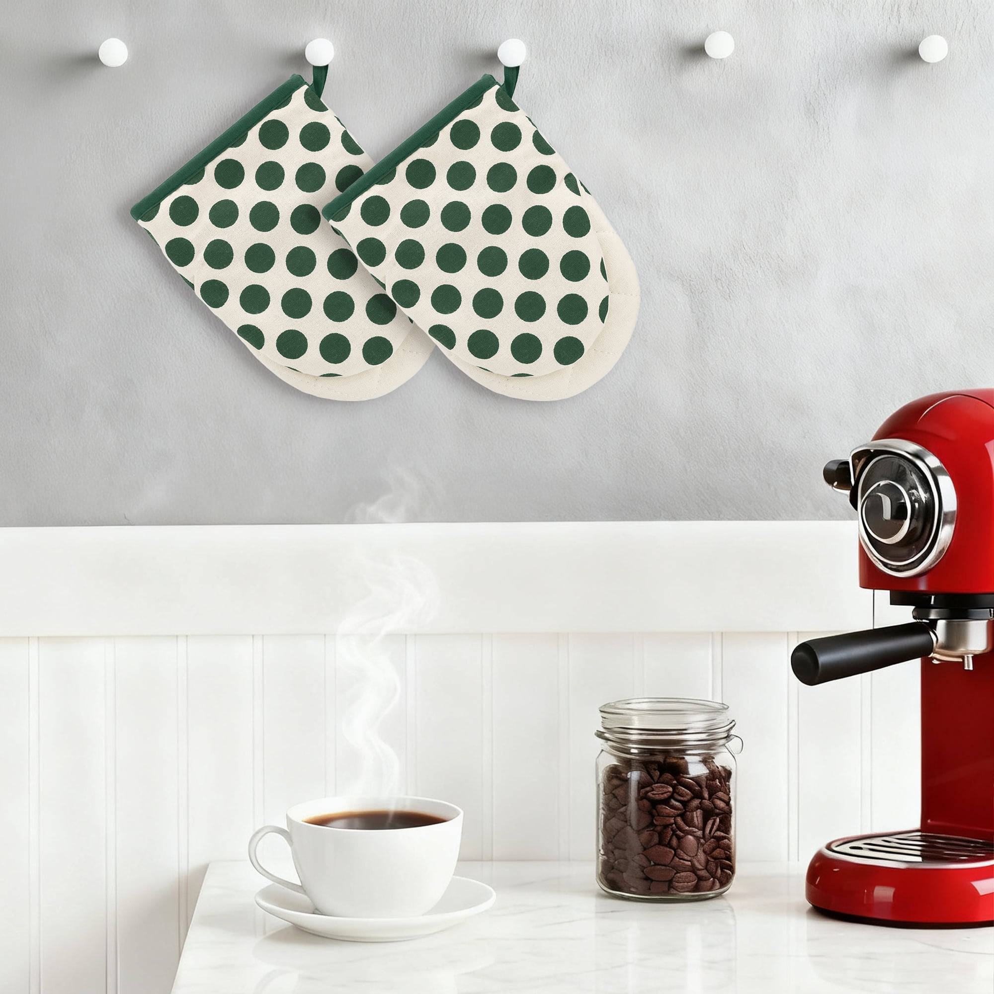 Unique Bargains Oven Mitts Heat Resistant Cooking Gloves Green Polka Dots 7.1x5.5inch