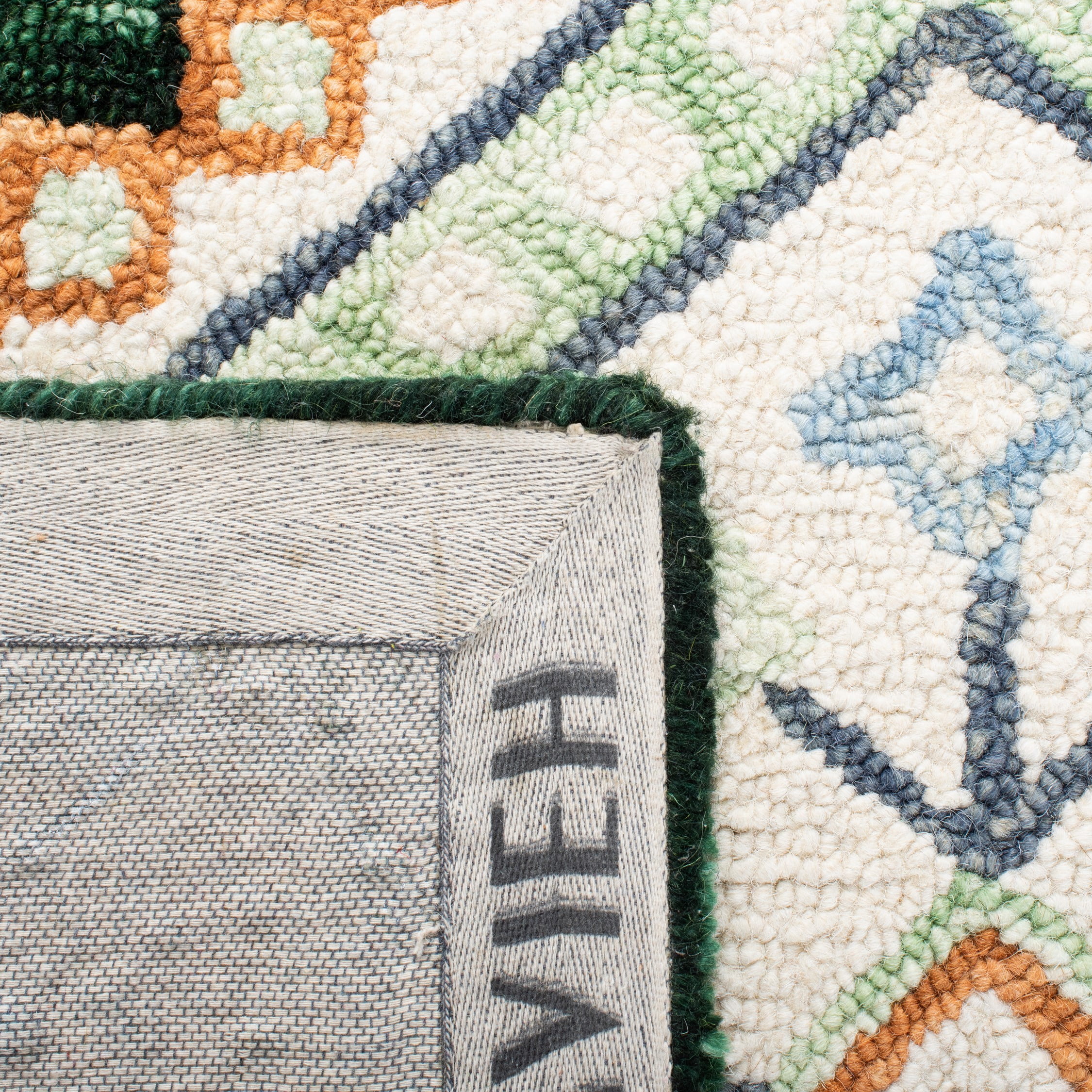 SAFAVIEH Aspen Dedrick Southwestern Wool Area Rug, Green/Ivory, 7' x 7' Round