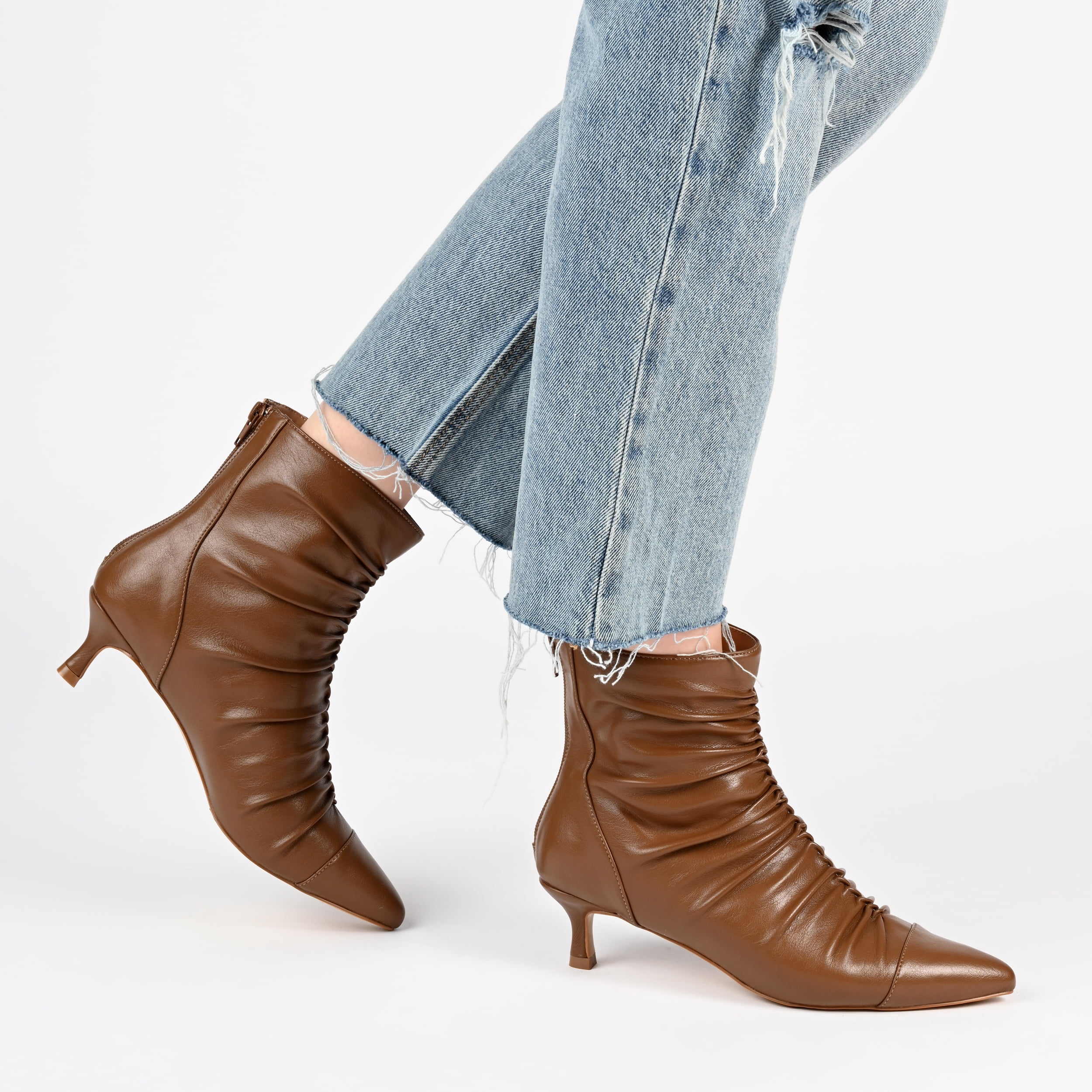 Journee Collection Womens Chevi Pointed Toe Kitten Heel Ankle Booties