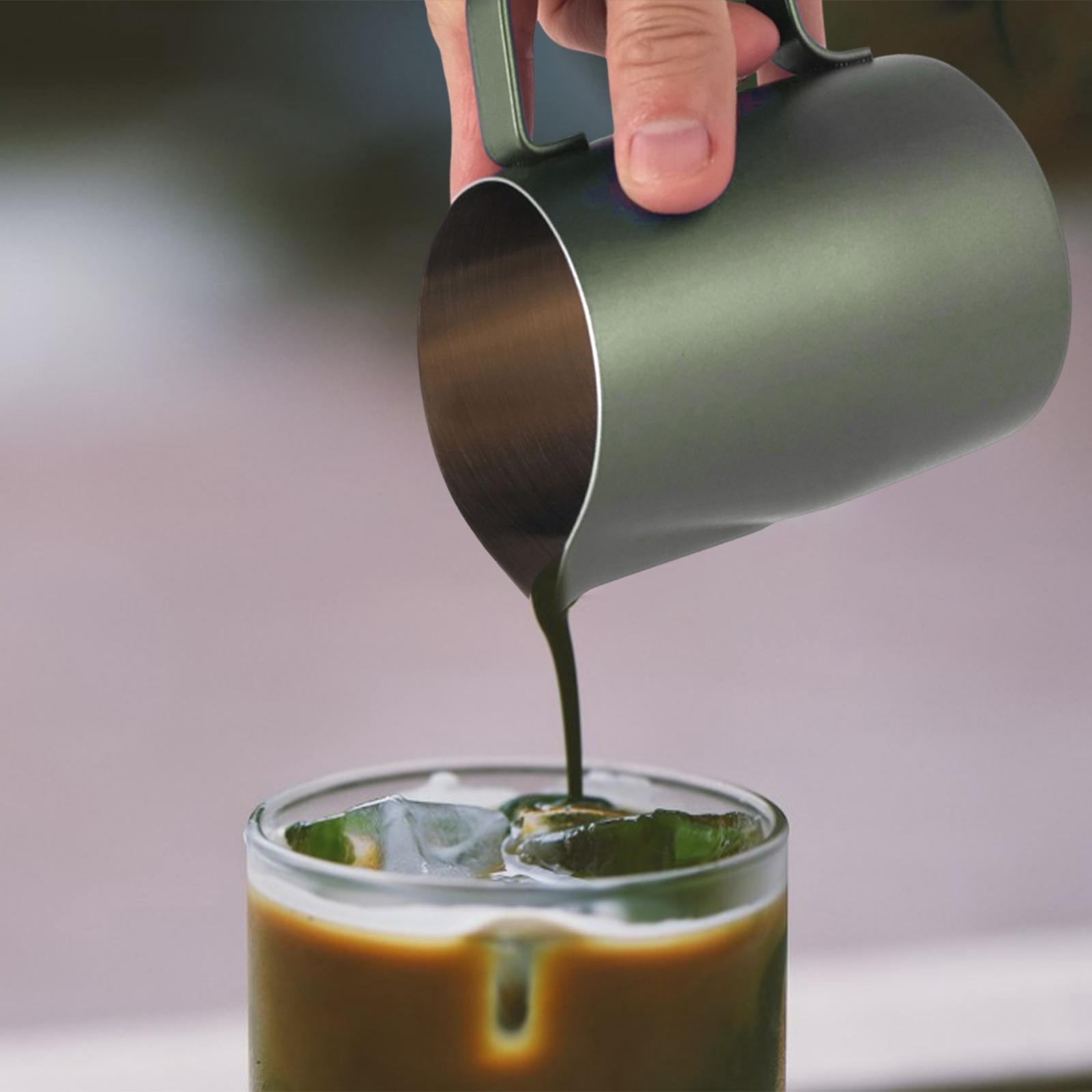 Fiocias 450/600 ml Milk Frothing Pitcher, Oblique Mouth Easy Clean Milk Frothing Jug for Green 450ML