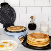 Uncanny Brands Peanuts Snoopy Waffle Maker