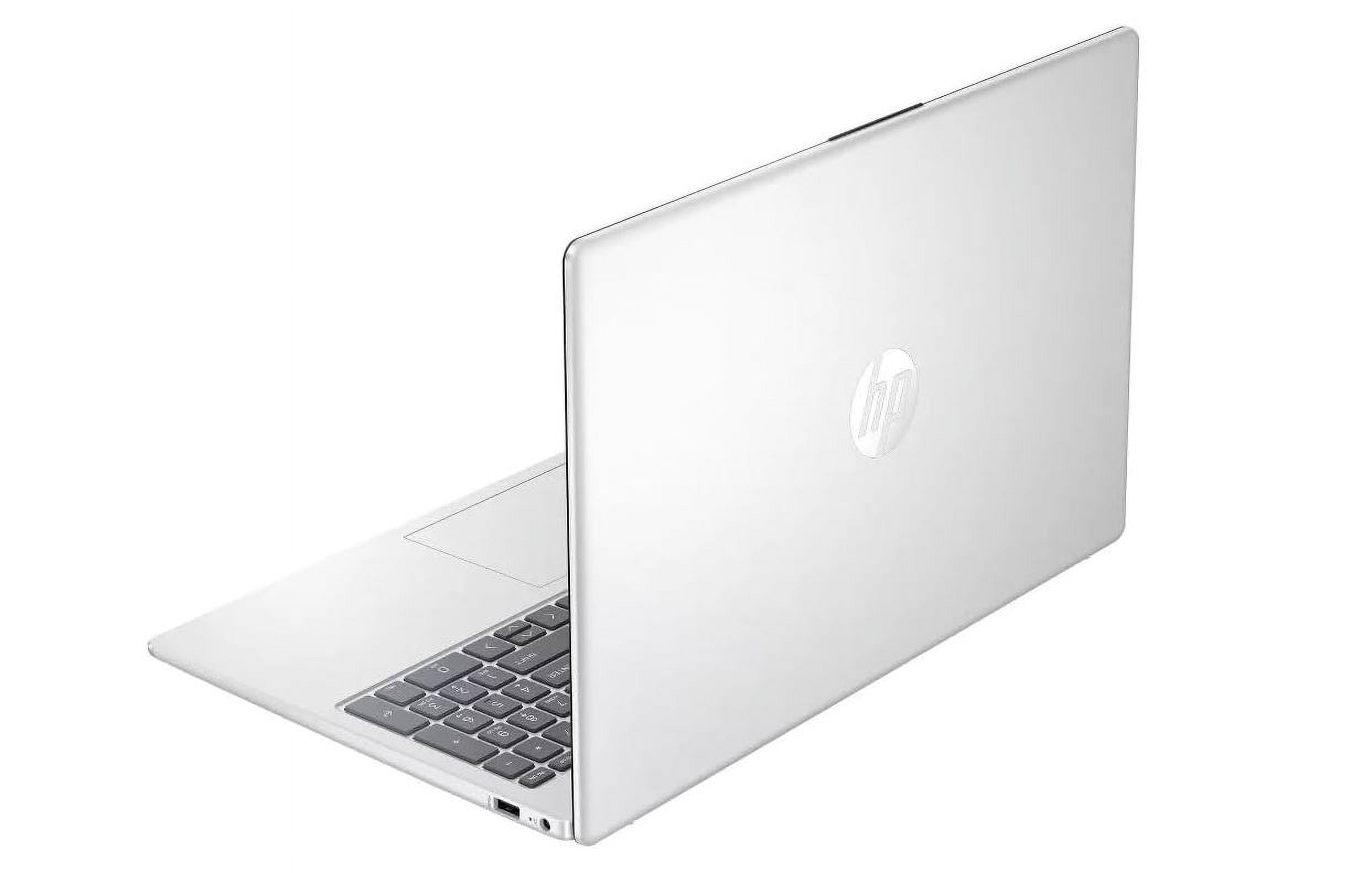 HP 15.6