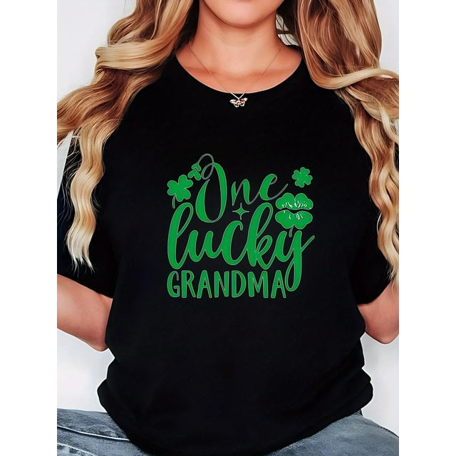 St. Patrick'S Day Themed Casual Women'S T-Shirt with Printed Short Sleeves And a Slightly Stretchy Round Neck.