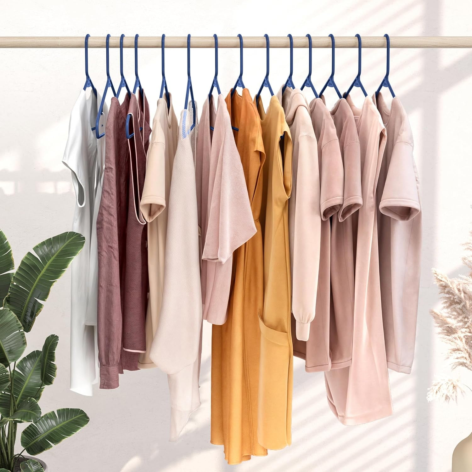 Plastic Hangers 20 Pack Navy - Clothes Hangers - Makes The Perfect Coat Hanger and General Space Saving Hangers for Closet and New Apartment Essentials - Percheros Ganchos para Colgar Ropa Hangars