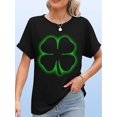 thumbnail image 1 of Camiseta de algodón con cuello redondo para mujer, con estampado de trébol que brilla en la oscuridad, ideal para el Día de San Patricio., 1 of 5