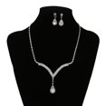 thumbnail image 2 of Collar de de imitación de cristal nupcial Pendientes Conjunto Plata Hugo Sistemas de la joyería, 2 of 8