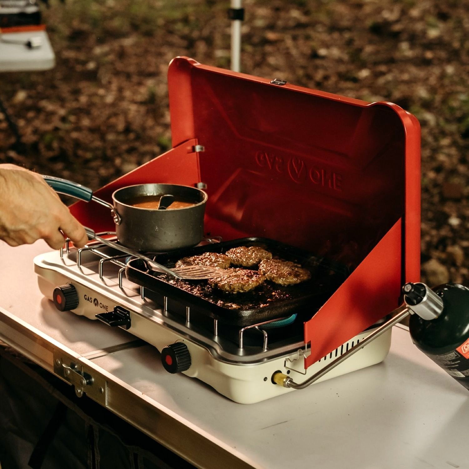 GasOne PS-2500RWA Portable Camping Stove – Double Propane Stove with Auto Twist Turn Ignition – 22,000 BTU Camping Cooktop with 2 Burners and Wind Guard – Ideal for Tailgating, Fishing, Travel, Red