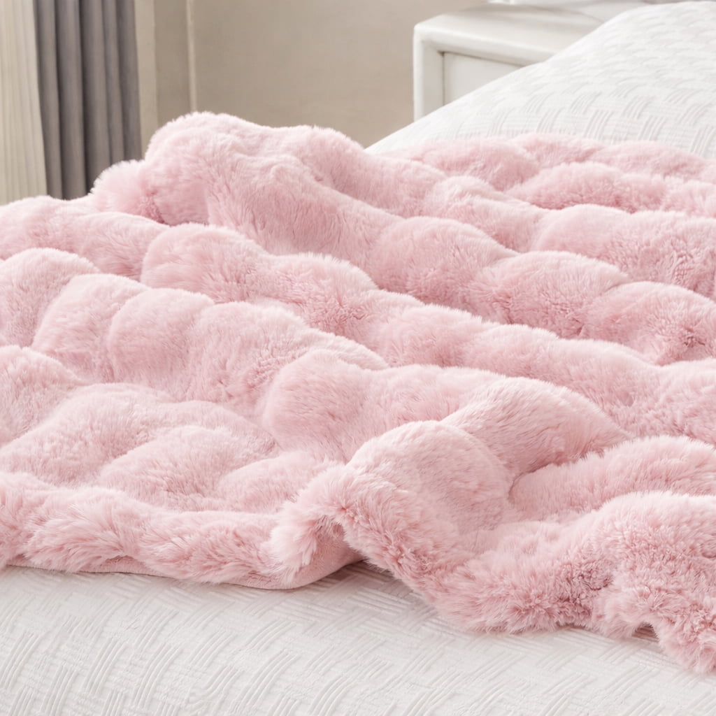 Jingle bears Pink Blanket Fuzzy Faux Fur Throw Blanket Fluffy Plush Soft Queen Size Blanket for Bed Living Room 60x80 inches