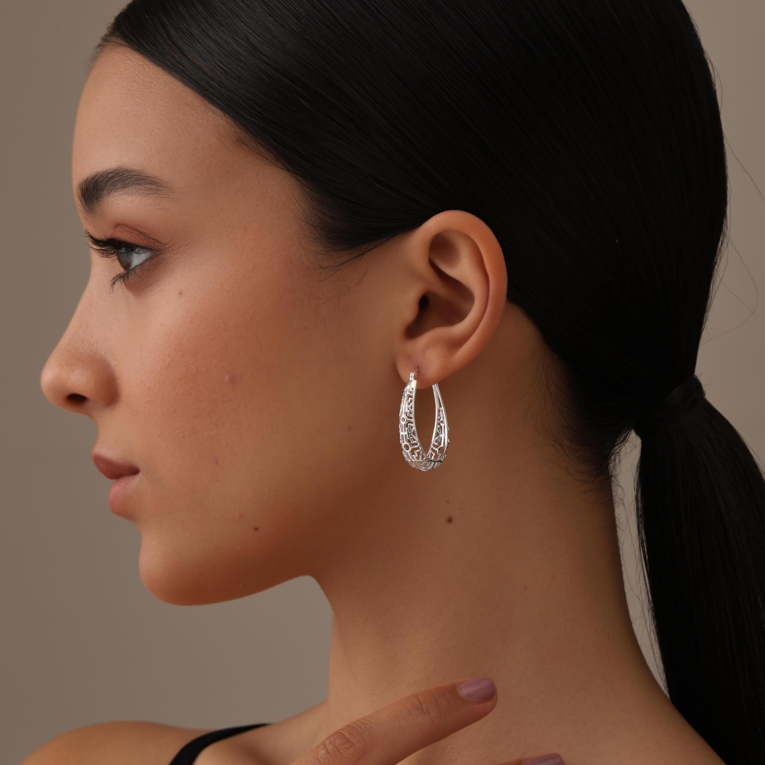 LeCalla 925 Sterling Silver Hoop Earrings for Women Mesh Filigree Oval Hoops Click-Top Earrings 30MM