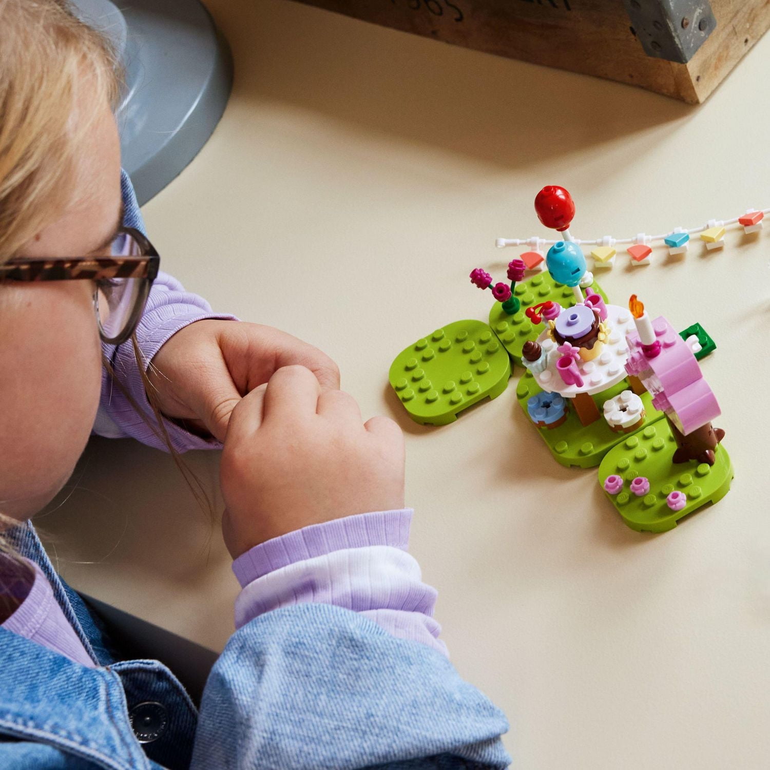 LEGO Animal Crossing La fête de Lico 77046 Ensemble de construction (170 pièces) Comprend 170 pièces, 6+ ans