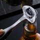 thumbnail image 4 of Abrebotellas de cerveza de aleación de zinc, abridor de cerveza, abridor de vino, abridor de tapas, 4 of 5