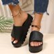 thumbnail image 2 of Pantuflas de plataforma para mujer: punta abierta, punta redonda, chanclas casuales de color sólido con cierre de gancho y bucle, 2 of 3