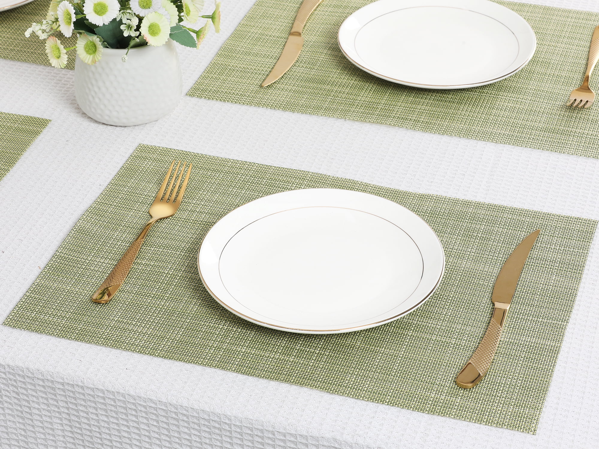 Unique Bargains 8 Pack Washable Placemats for Table Decor Wipeable Place Mat Green 18x12in