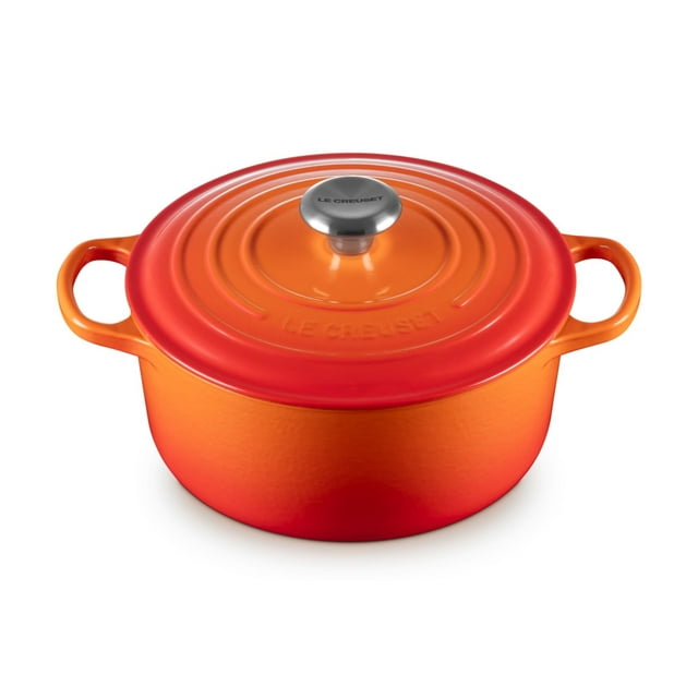 Horno holandés redondo Signature de hierro fundido esmaltado Le Creuset, 4,5 cuartos, con revestimiento de llama