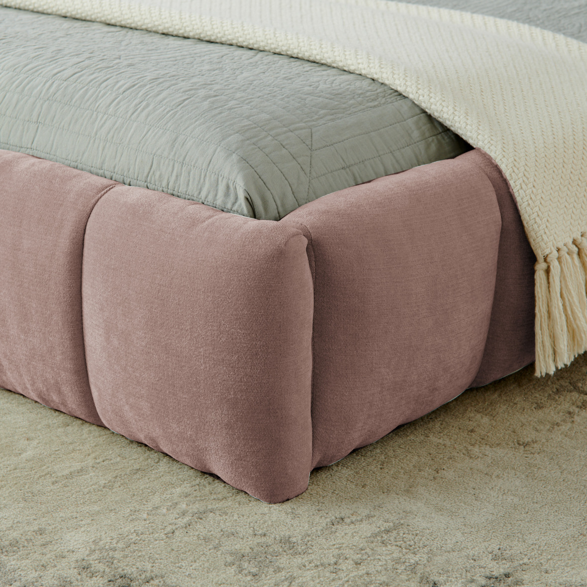 King Size Bed Frame with Headboard, Grounded Low Profile Bed with Thick Chenille Fabric, No Box Spring Needed, Sturdy Wood Frame Bed for Bedroom, Pink