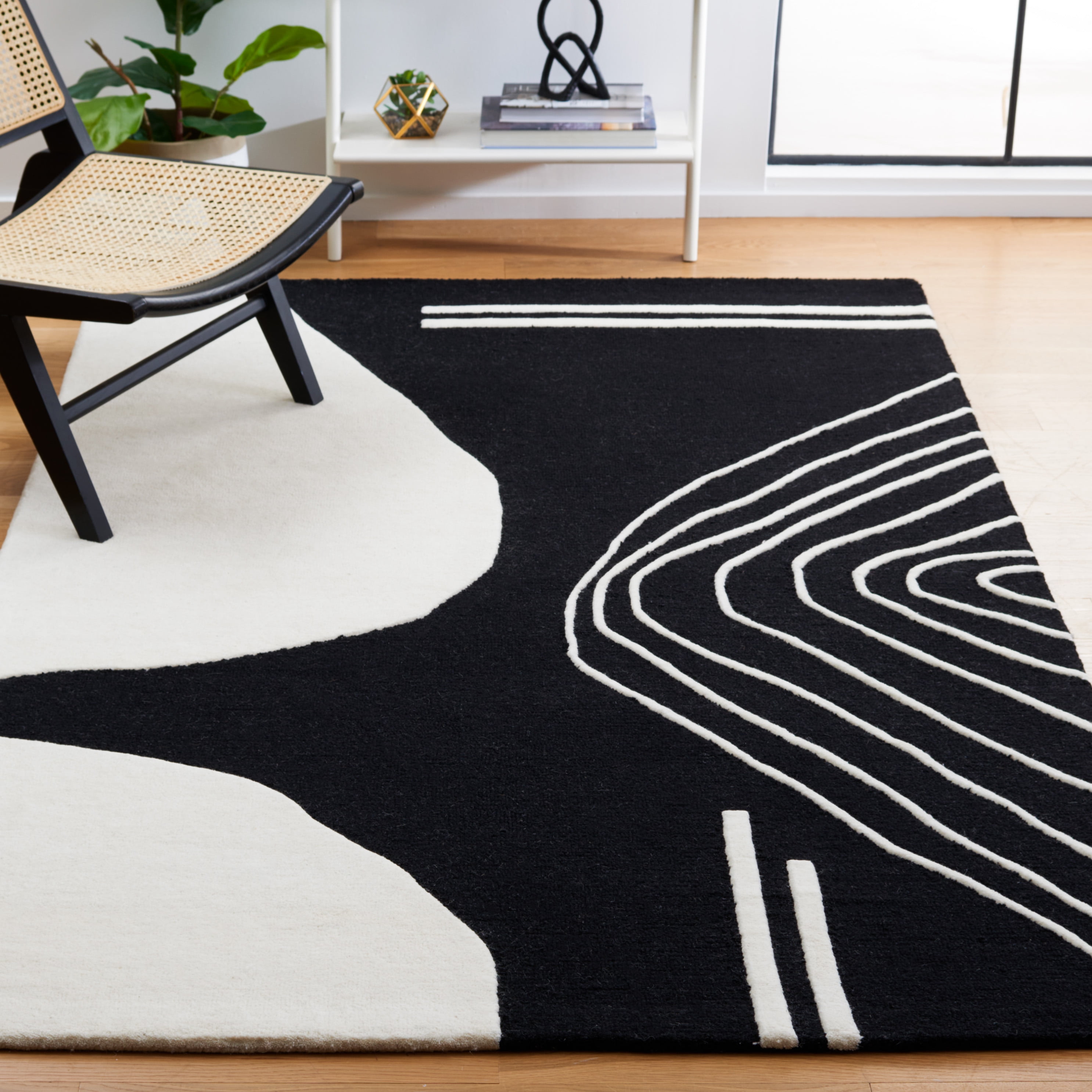 SAFAVIEH Rodeo Drive Dusan Abstract Area Rug, Black/Ivory, 6' x 6' Square