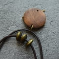 thumbnail image 3 of Collier Pendentif en Bois Marron pour Femmes, 3 of 5