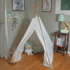 Sunnydaze Decor Large Polyester Teepee Play Tent with Carrying Case