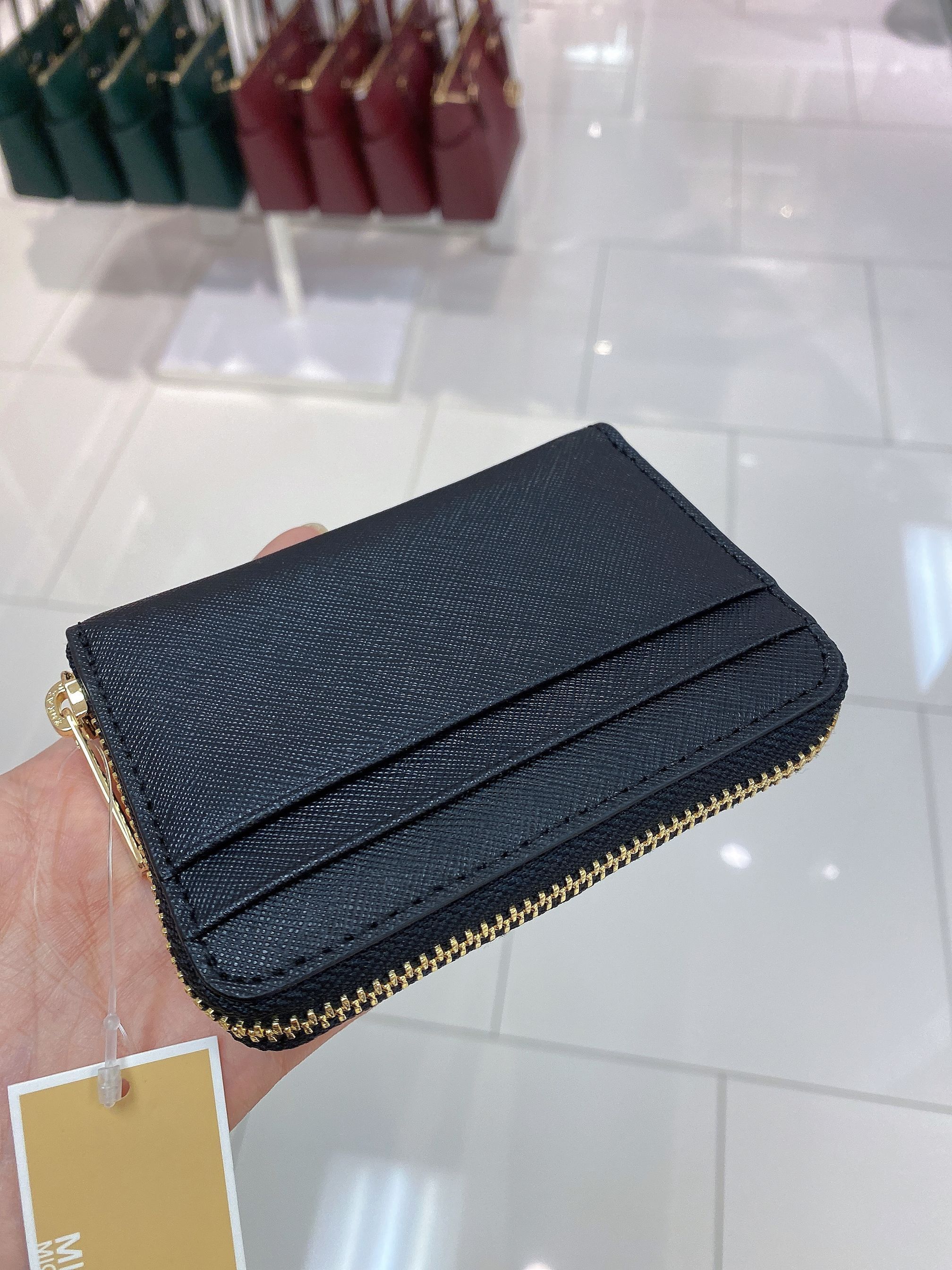 MICHAEL KORS Jet Set Medium Zip Around Leather Card Case Wallet Black Gold - image 3 of 3
