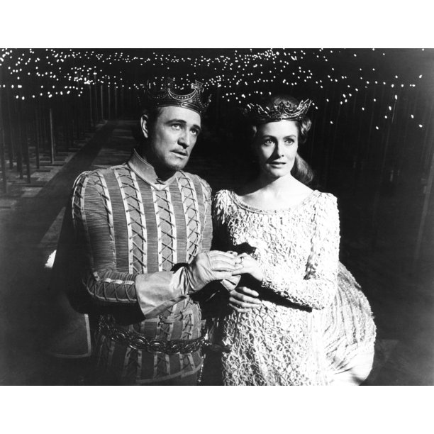Camelot From Left Richard Harris Vanessa Redgrave 1967 Photo Print 28 X 22 Walmart Com Walmart Com