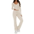 thumbnail image 1 of Conjunto Deportivo de Otoño de 2 Piezas A Juego para Estar en Casa: Pantalón de Pierna y Top Corto con Cuello Henley. Albaricoque L, 1 of 6