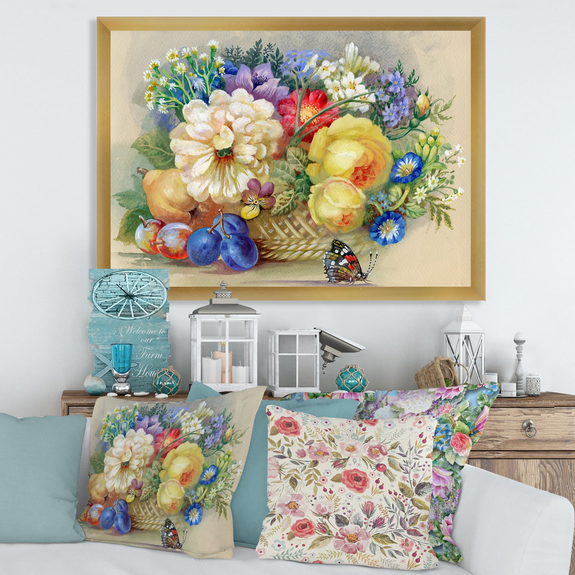 Designart 'Vintage Still Life Of White and Yellow Flowers' Traditional Framed Art Print
