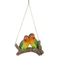 thumbnail image 1 of Perroquets Suspendus (Oiseaux-Amour) sur une Branche, 1 of 1