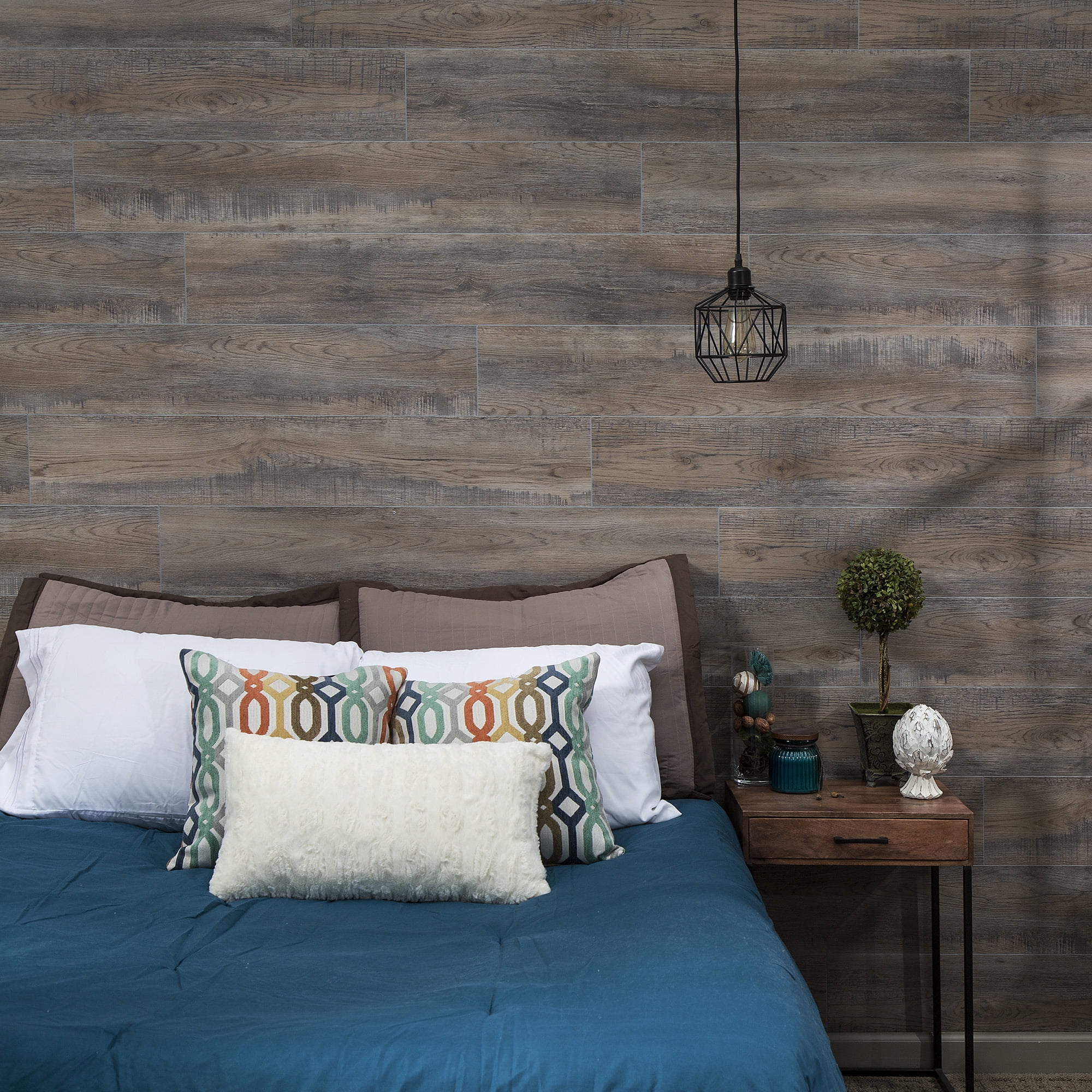 Palisade 11in x 4.5in Vinyl Wall Plank Sample in Natural Oak
