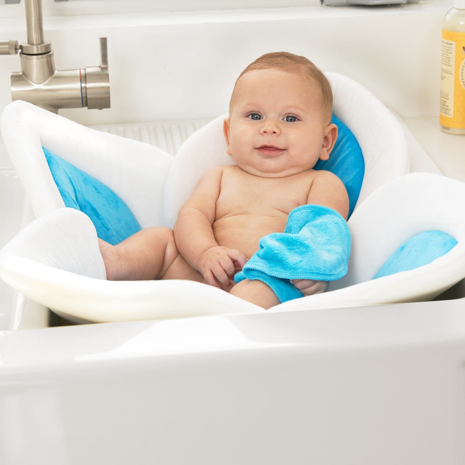 Blooming Baby Bath Lotus Blue