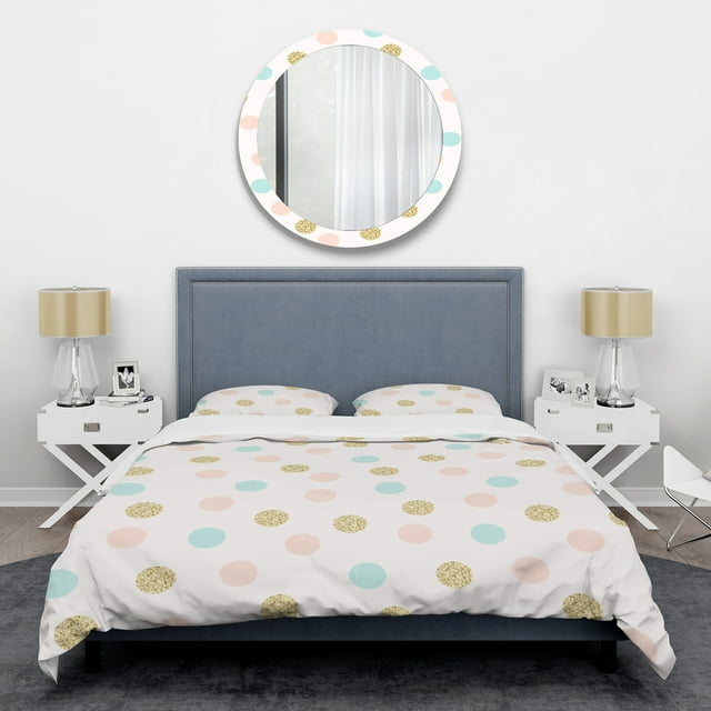 Designart 'Gold Chic Design III' Mid-Century Duvet Cover Set