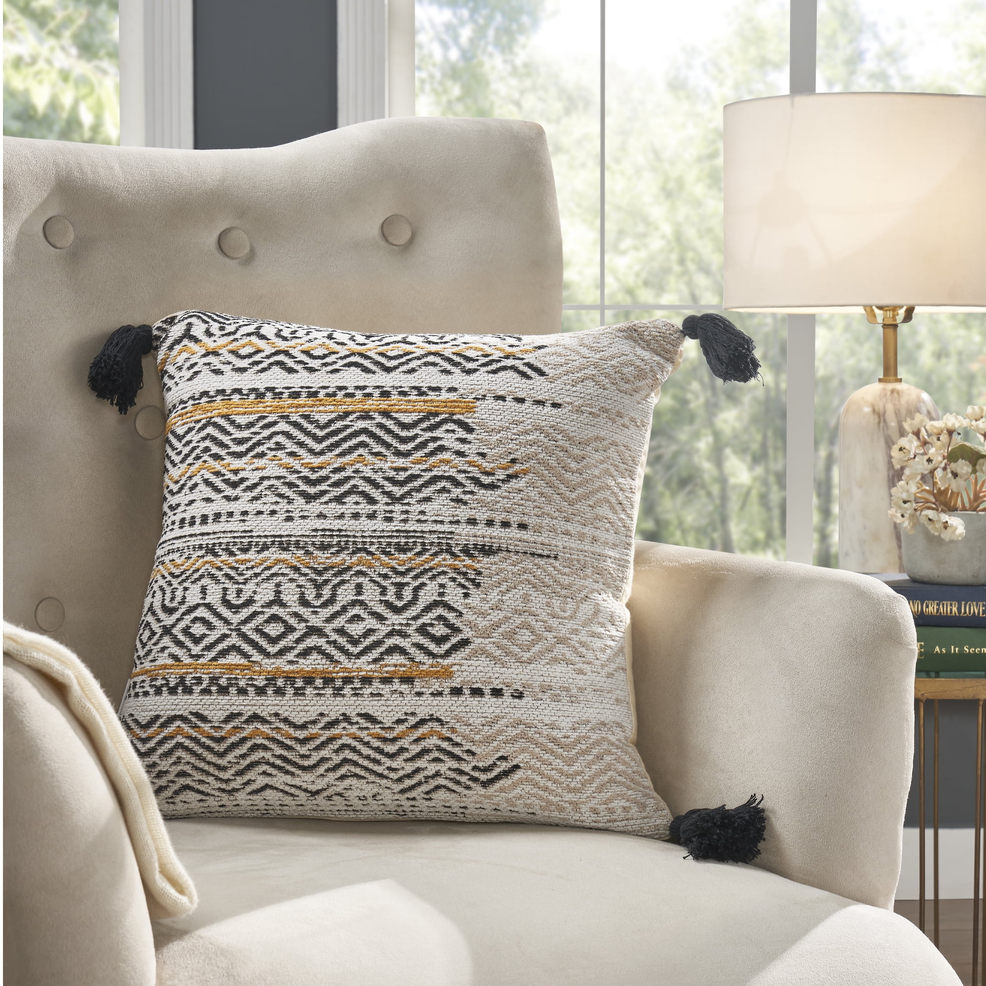 Modern Threads Aurelie Cotton Throw Pillow, 18 in x 18 in - Walmart.com