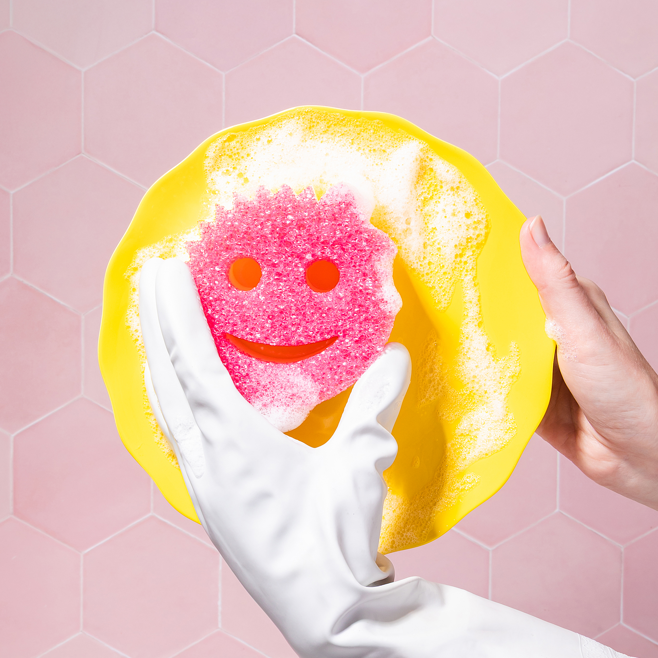 Scrub Daddy Scrub Mommy Non-Scratch Sponges, 3 Pack photo 4