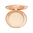 thumbnail image 1 of Charlotte Tilbury Airbrush Flawless Finish Setting Powder - Polvo compacto que difumina los poros para maquillaje facial y minimiza el brillo con un acabado suave - 1 Fair, 1 of 1