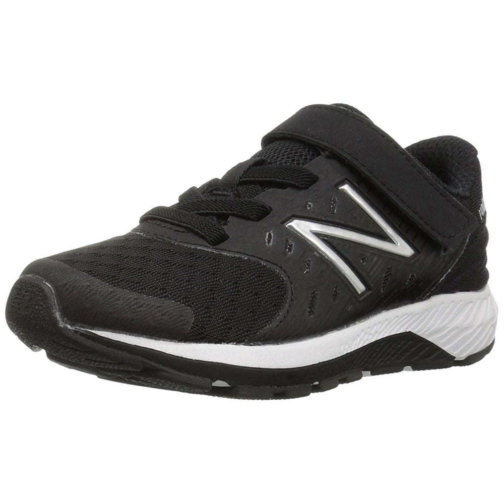 New balance boys size 4 Clearance
