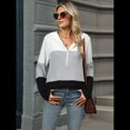 thumbnail image 4 of Suéter con Capucha y Media Cremallera para Mujer, Talla Grande, Color Block, Punto Acanalado, Cuello en V, Larga Gris M, 4 of 10