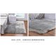 thumbnail image 2 of Nvzi Alfombra gris de piel sintética de 60 x 150 cm, lavable, ultrasuave y afelpada, moderna, mullida y antideslizante, ideal para la decoración de salas de estar y dormitorios. 1 unidad., 2 of 5