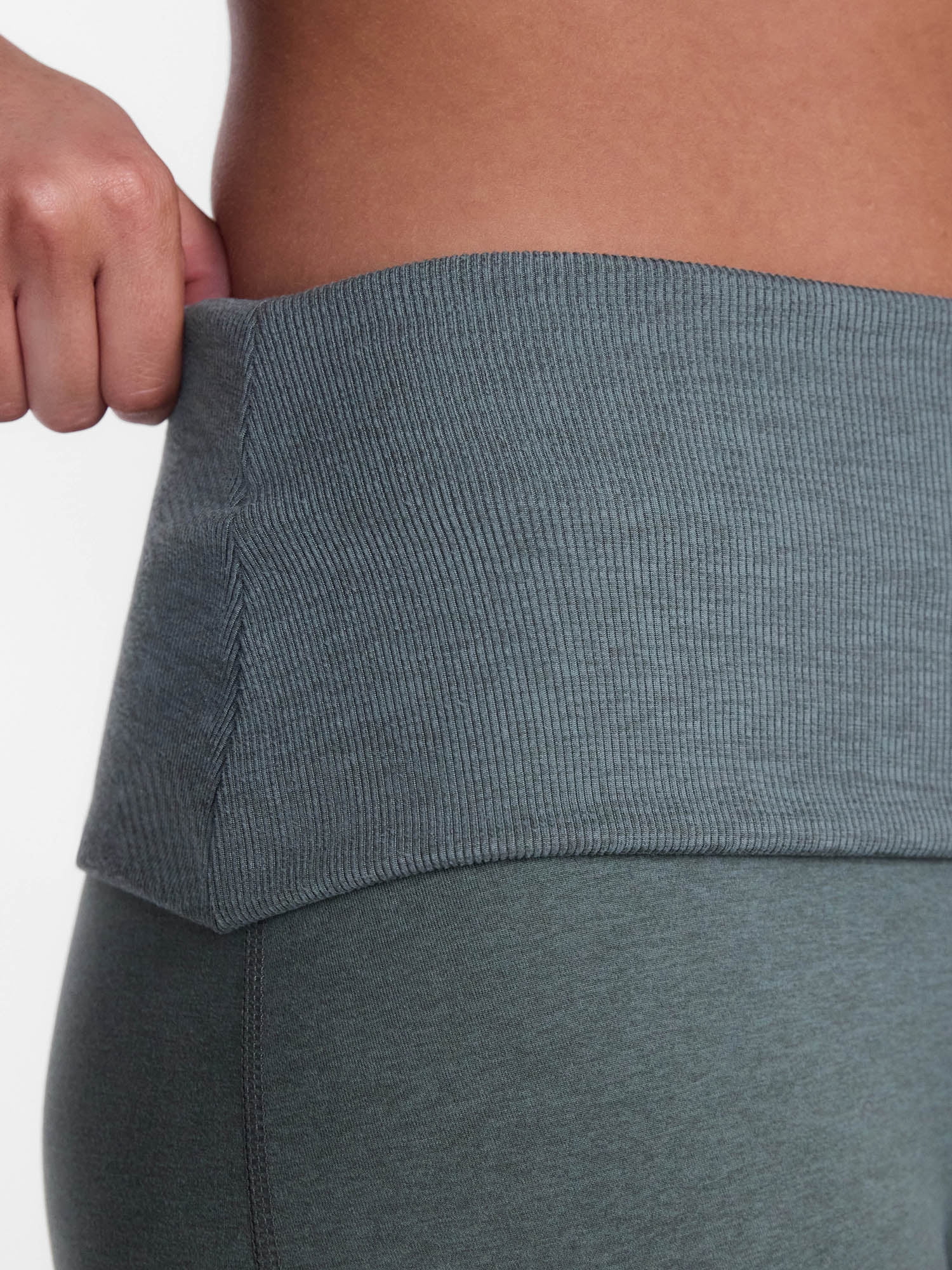 Athletic Works Women's ButterCore Flare Leggings with Fold Over Waist, 31" Inseam, Sizes XS-XXL