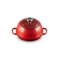 thumbnail image 1 of Horno de pan Le Creuset de hierro fundido esmaltado color cereza, 1 of 6