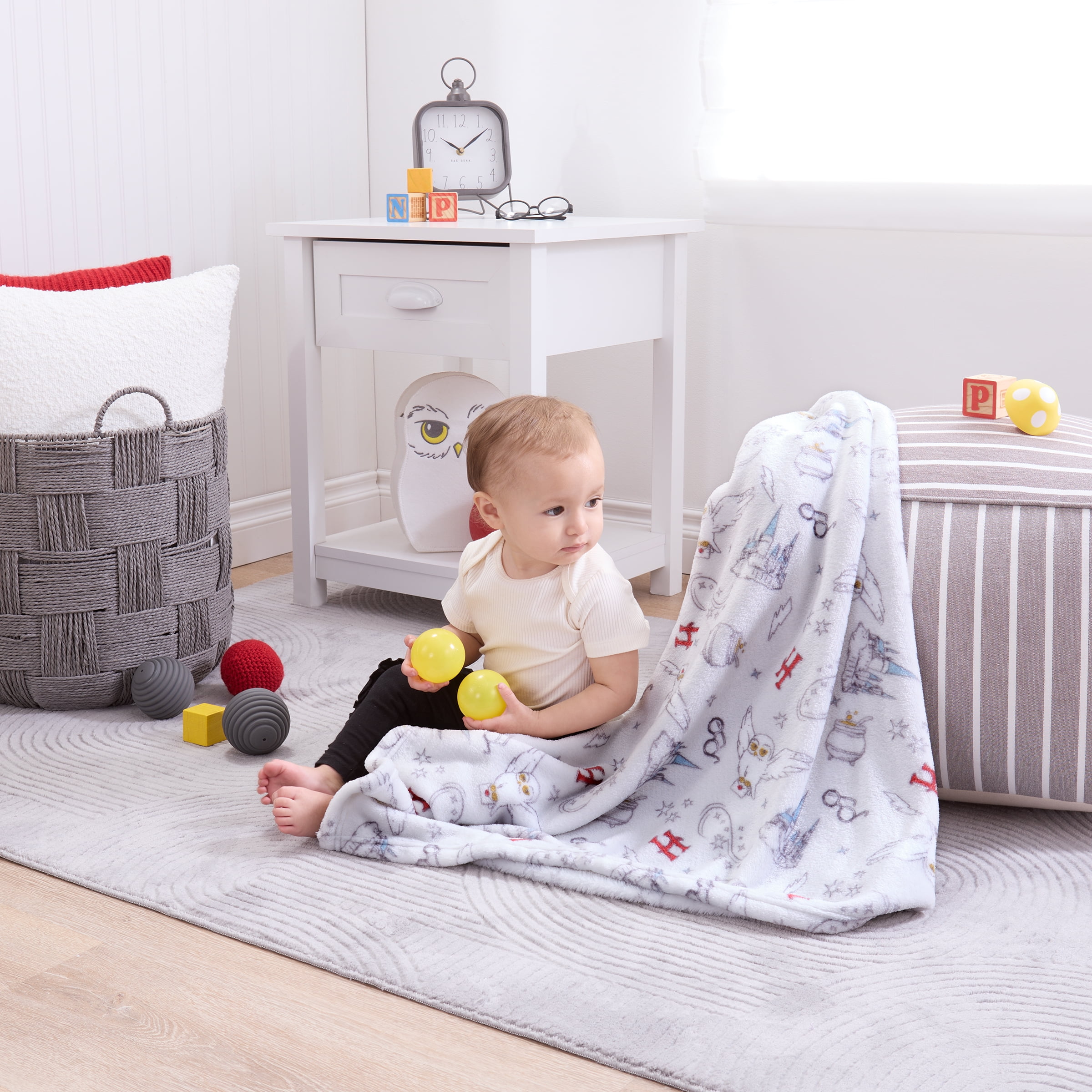 Warner Brothers Harry Potter Plush Baby Blanket, Gray, Infant Child