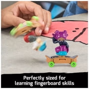 Tech Deck Free Riders Single Blind Pack Fingerboard Toy, Ages 3 & up (Styles May Vary)