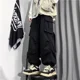 thumbnail image 2 of Pantalones Cargo para Hombre Multi Bolsillos Negros Senderismo Al Aire Libre Otoño Pantalones Hombre Multi Bolsillos Vintage Sueltos Talla Grande Moda Emo Largos, 2 of 5